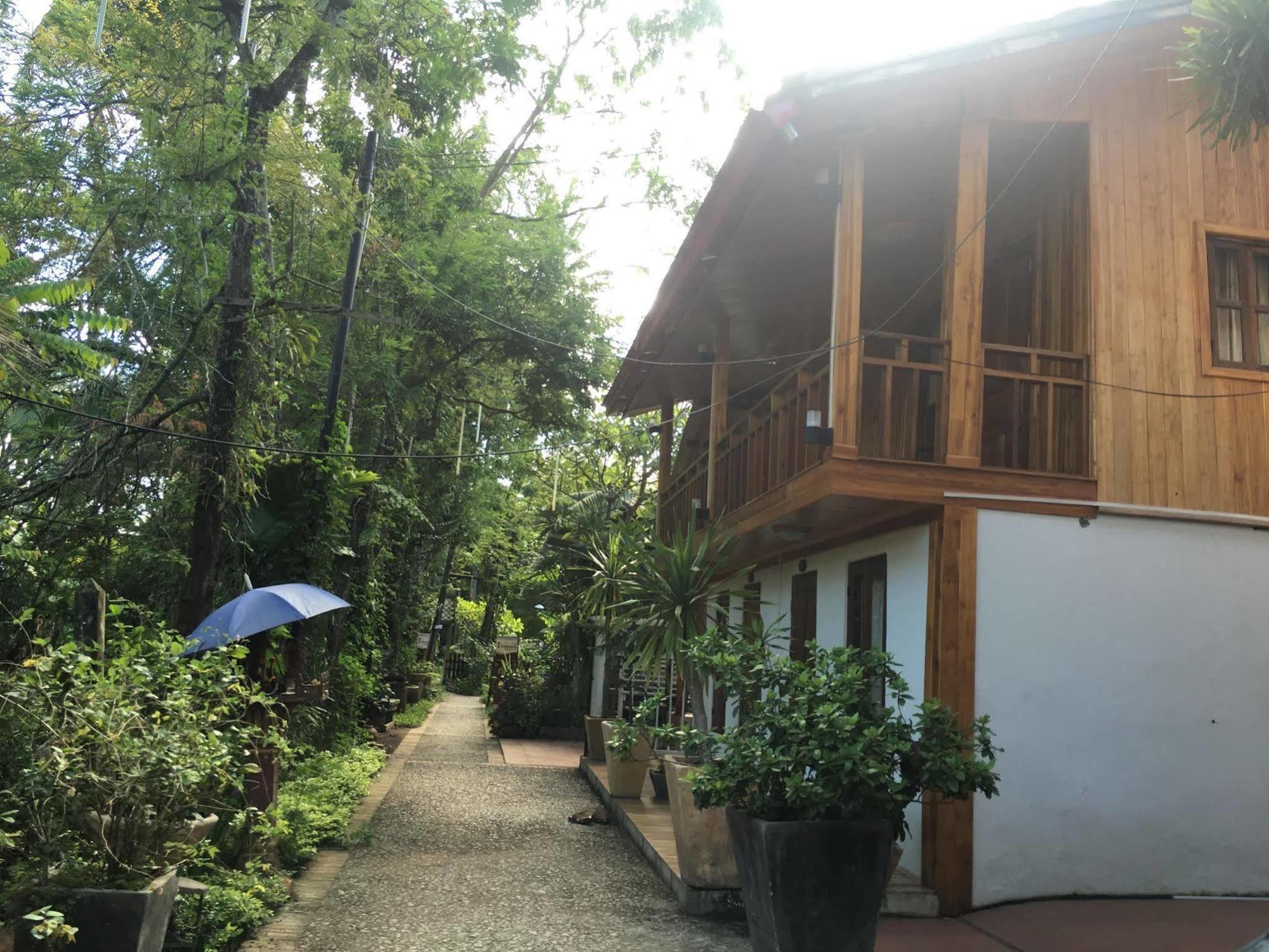 Luang Prabang Oasis Hotel Kültér fotó